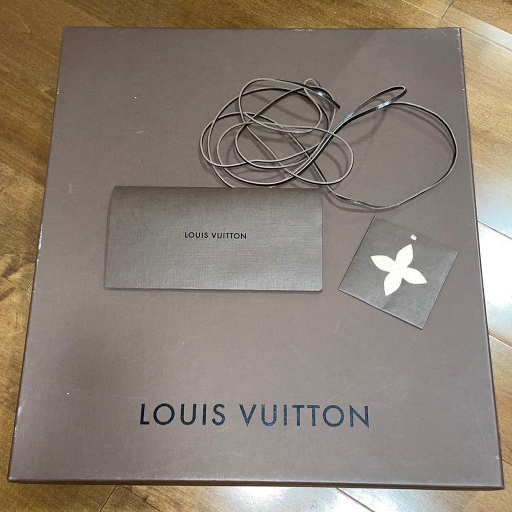 Vintage Brown Louis Vuitton Gift Box - Large